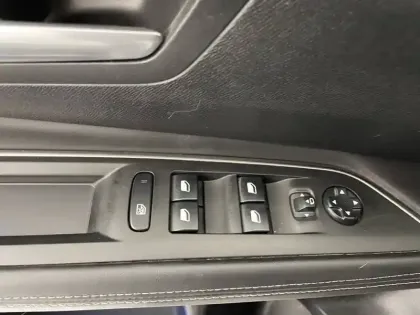 Photo 31 Peugeot 3008  1.2 Puretech 130ch S&S EAT6