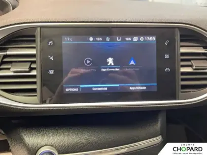 Photo 45 Peugeot 308  PureTech 130ch S&S EAT8