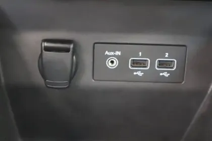 Photo 25 Renault Clio  E-Tech 140