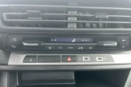 Photo 25 Citroën Jumpy  Combi XL BlueHDi 180 S&S EAT8