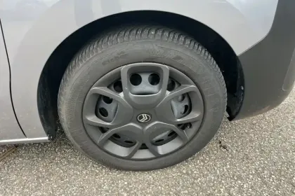 Photo 14 Citroën Jumpy  Combi XL BlueHDi 180 S&S EAT8