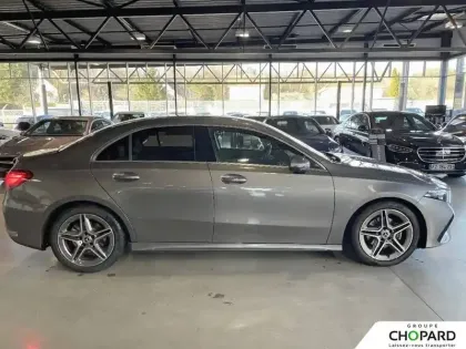 Photo 35 Mercedes Classe A  200 7G-DCT