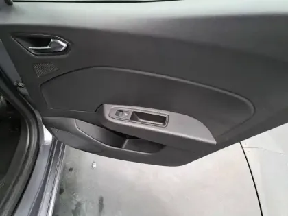 Photo 21 Renault Clio  TCe 90