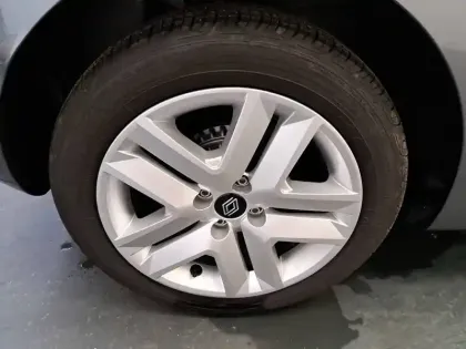 Photo 13 Renault Clio  TCe 90