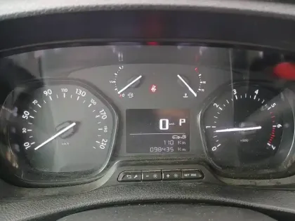 Photo 11 Peugeot Expert  FGN TOLE STANDARD BLUEHDI 145 S&S EAT8