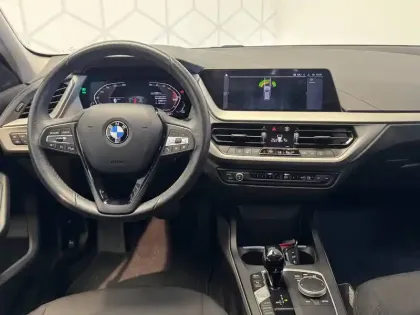 Photo 35 BMW Serie 1 116d 116 ch DKG7