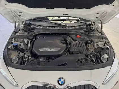 Photo 13 BMW Serie 1 116d 116 ch DKG7