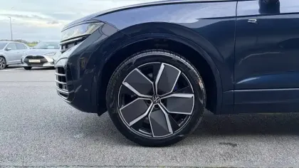 Photo 54 Volkswagen Touareg  3.0 V6 eHybrid 462 ch Tiptronic 8 4Motion