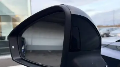 Photo 45 Volkswagen Touareg  3.0 V6 eHybrid 462 ch Tiptronic 8 4Motion