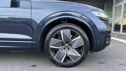 Photo 57 Volkswagen Touareg  3.0 V6 eHybrid 462 ch Tiptronic 8 4Motion