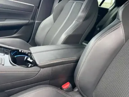 Photo 19 Peugeot 508  PureTech 180 ch S&S EAT8