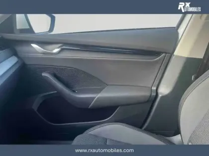 Photo 19 Skoda Octavia  Combi 1.5 TSI Hybrid 150 ch ACT DSG7