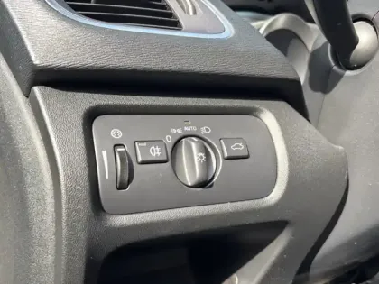 Photo 12 Volvo V40  T2 122 ch Geartronic 6