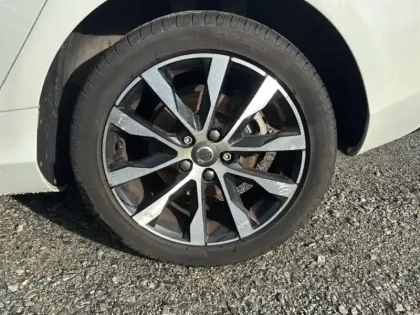 Photo 8 Volvo V40  T2 122 ch Geartronic 6