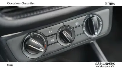 Photo 25 Skoda Fabia  1.0 MPI 80 ch BVM5