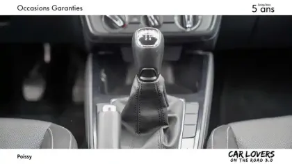 Photo 21 Skoda Fabia  1.0 MPI 80 ch BVM5