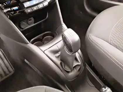 Photo 13 Peugeot 208  BlueHDi 100ch S&S BVM5