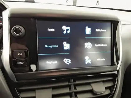 Photo 17 Peugeot 208  BlueHDi 100ch S&S BVM5