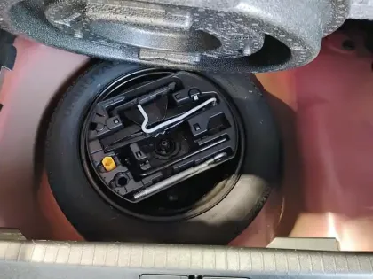 Photo 16 Peugeot 208  PureTech 100 S&S EAT8