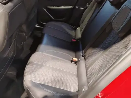 Photo 12 Peugeot 208  PureTech 100 S&S EAT8