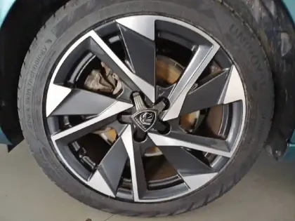 Photo 14 Peugeot 308  SW PureTech 130ch S&S EAT8