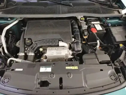 Photo 16 Peugeot 308  SW PureTech 130ch S&S EAT8