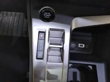 Photo 15 Peugeot 308  SW PureTech 130ch S&S EAT8