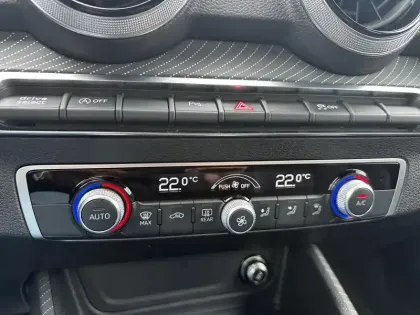 Photo 33 Audi Q2  35 TDI 150 S tronic 7