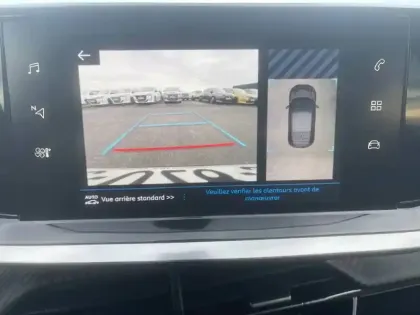 Photo 17 Peugeot 208  PureTech 100 S&S EAT8