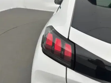 Photo 36 Peugeot 208 Gén. II Ph1 NG Style 5