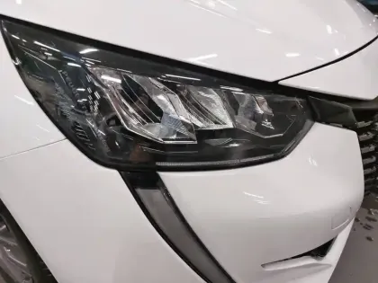 Photo 15 Peugeot 208  PureTech 75 S&S BVM5