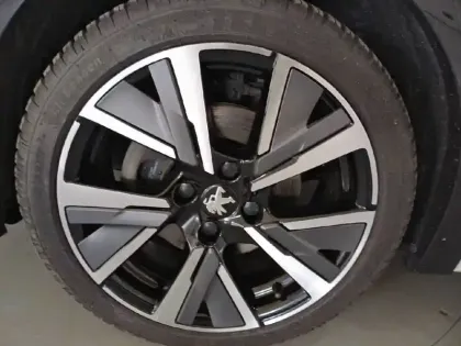 Photo 12 Peugeot 208  PureTech 130 S&S EAT8