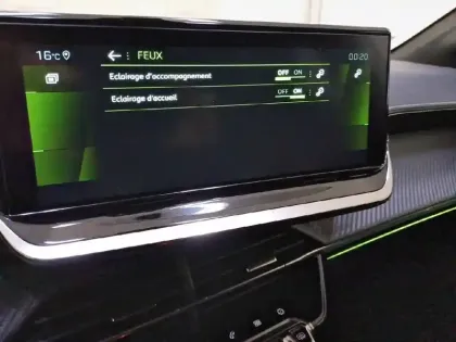 Photo 22 Peugeot 208  PureTech 130 S&S EAT8