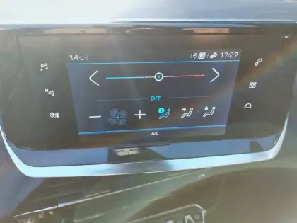 Photo 34 Peugeot 208 Gén. II Ph1 NG Style 5