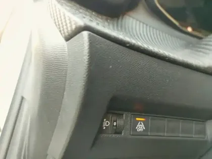 Photo 29 Peugeot 208 Gén. II Ph1 NG Style 5