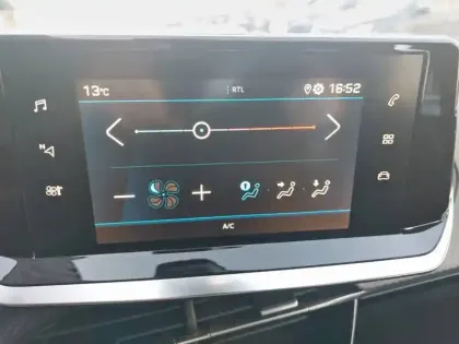 Photo 39 Peugeot 208 Gén. II Ph1 NG Active Pack 5