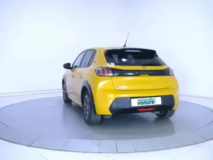 Photo 6 Peugeot 208  Electrique 50 kWh 136ch