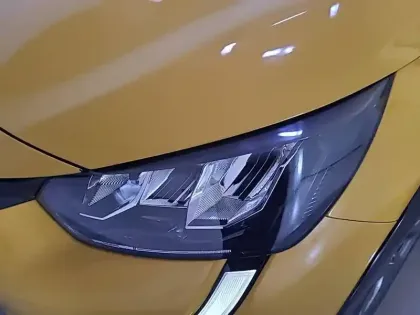 Photo 15 Peugeot 208  Electrique 50 kWh 136ch