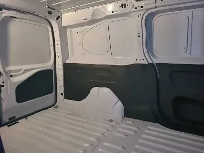 Photo 11 Peugeot Partner  FOURGON XL 950 KG BLUEHDI 130 S&S BVM6