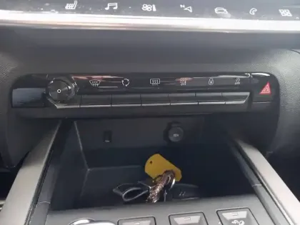 Photo 14 Citroën C5 aircross  PureTech 130 S&S EAT8