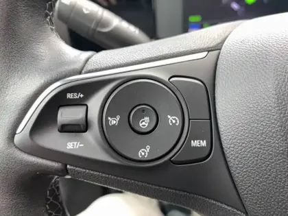 Photo 14 Opel Mokka  Electrique 136 ch & Batterie 50 kWh