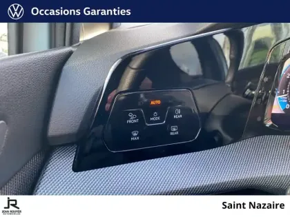 Photo 12 Volkswagen Golf  1.5 eTSI EVO2 150 DSG7