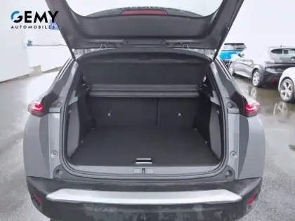 Photo 5 Peugeot 2008  PureTech 130 S&S EAT8