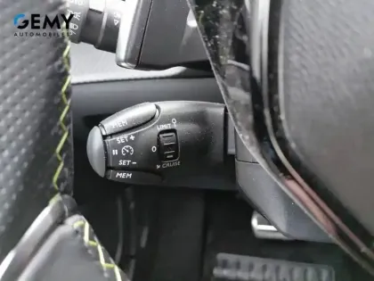 Photo 14 Peugeot 2008  PureTech 130 S&S EAT8