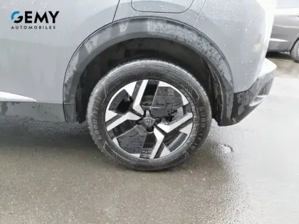 Photo 10 Peugeot 2008  PureTech 130 S&S EAT8