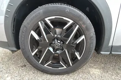 Photo 56 Peugeot 3008  Hybrid 136 e-DCS6