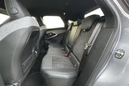 Photo 9 Peugeot 3008  Hybrid 136 e-DCS6