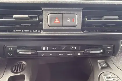 Photo 14 Peugeot Partner  CA XL DIESEL 130 CH AUT.