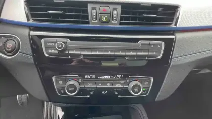 Photo 9 BMW X2  sDrive 18i 136 ch BVM6