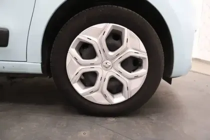 Photo 7 Renault Twingo  III E-Tech